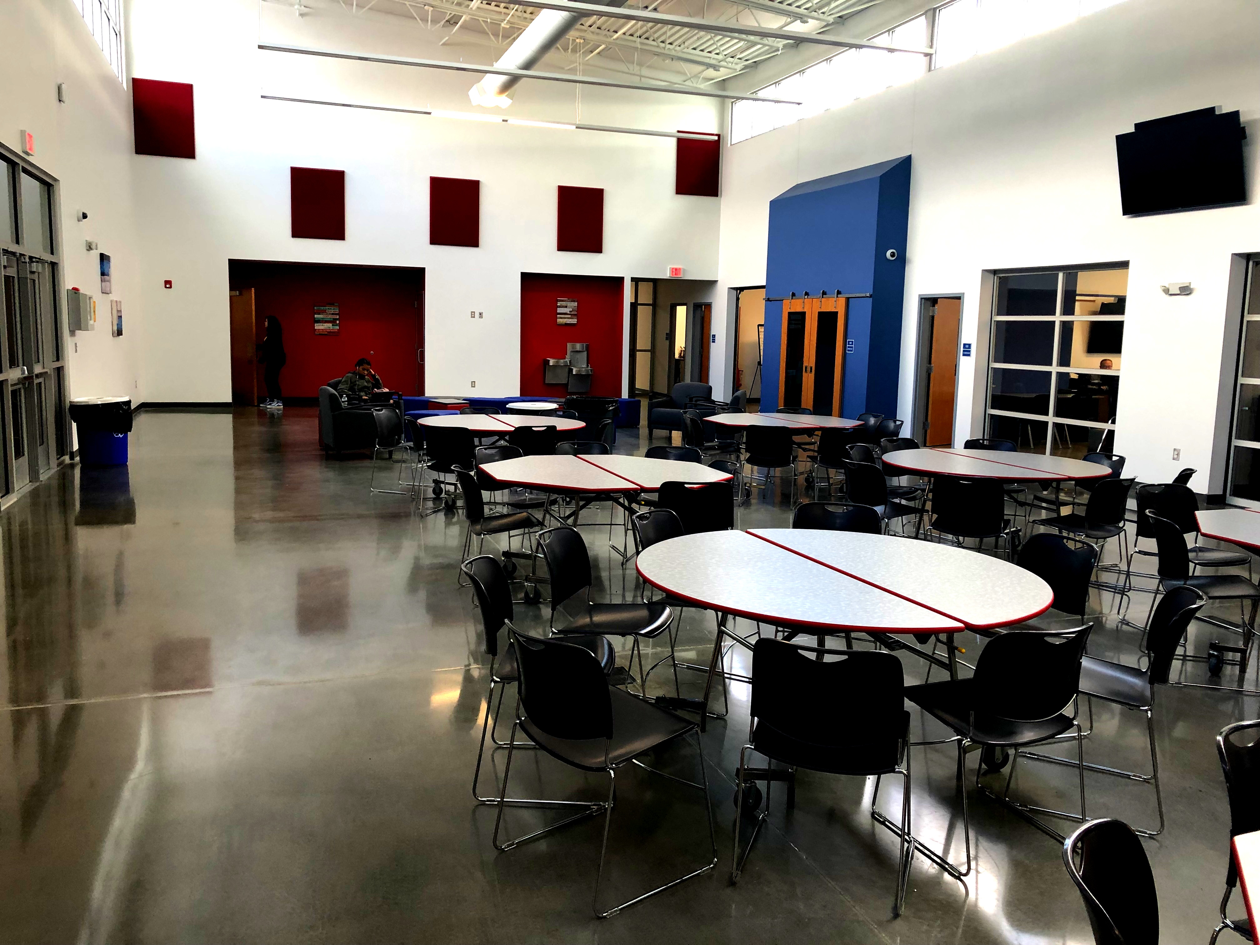The lunchroom area of the Performance Learning Center